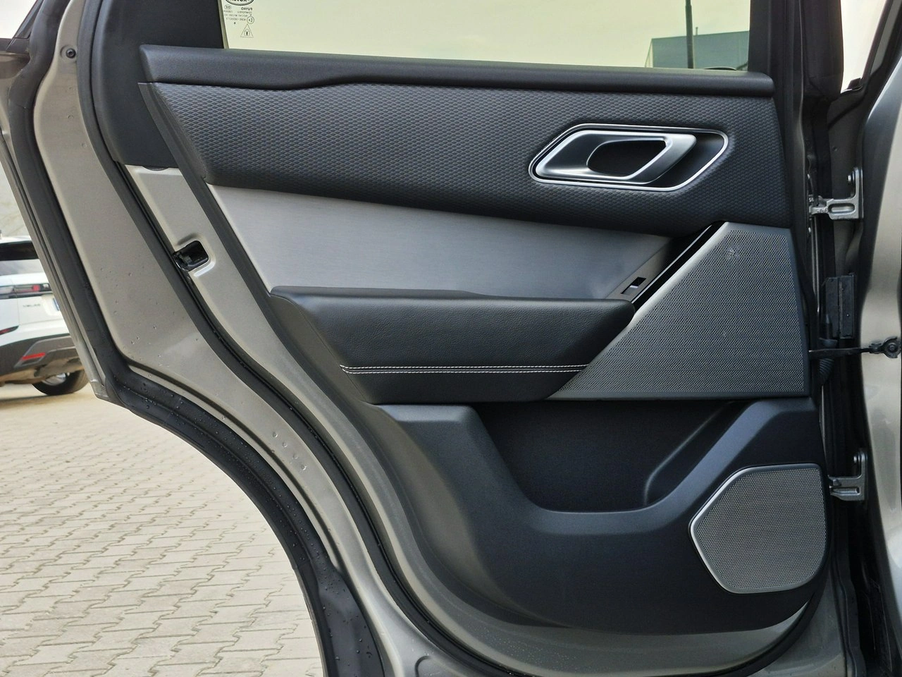 Land Rover Range Rover Velar - Zdjęcie 20