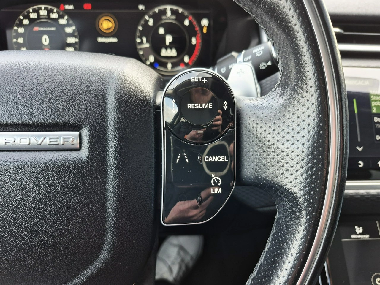 Land Rover Range Rover Velar - Zdjęcie 29