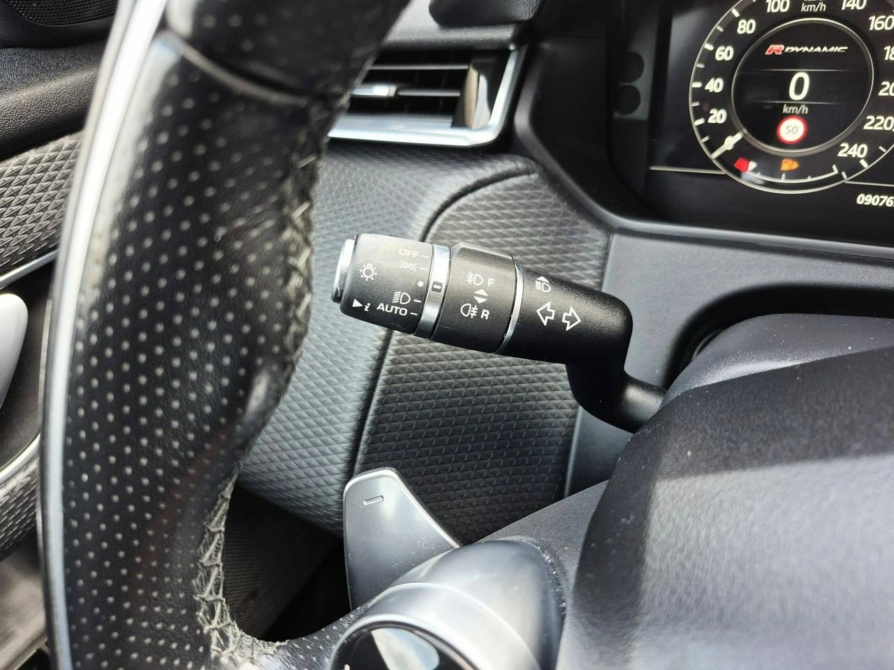 Land Rover Range Rover Velar - Zdjęcie 30