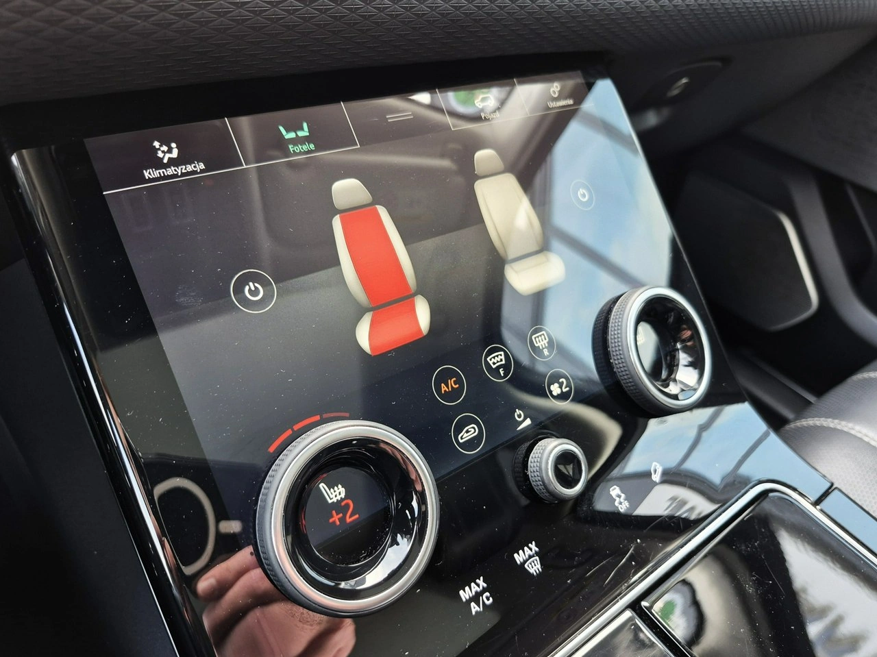 Land Rover Range Rover Velar - Zdjęcie 34