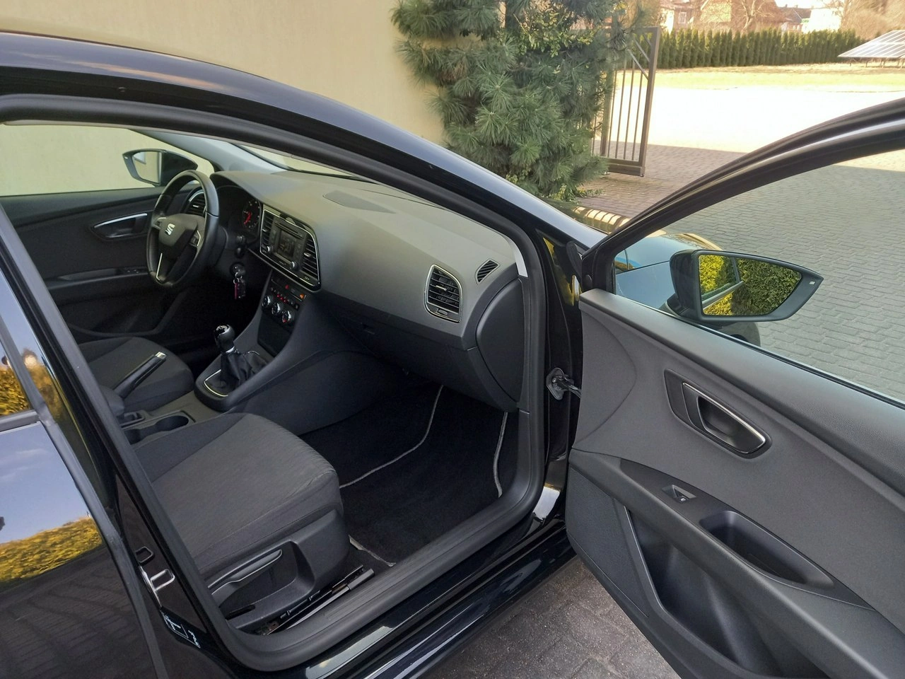 Seat Leon - Zdjęcie 21