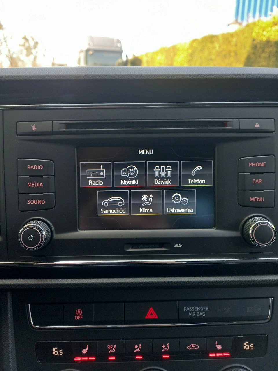 Seat Leon - Zdjęcie 34