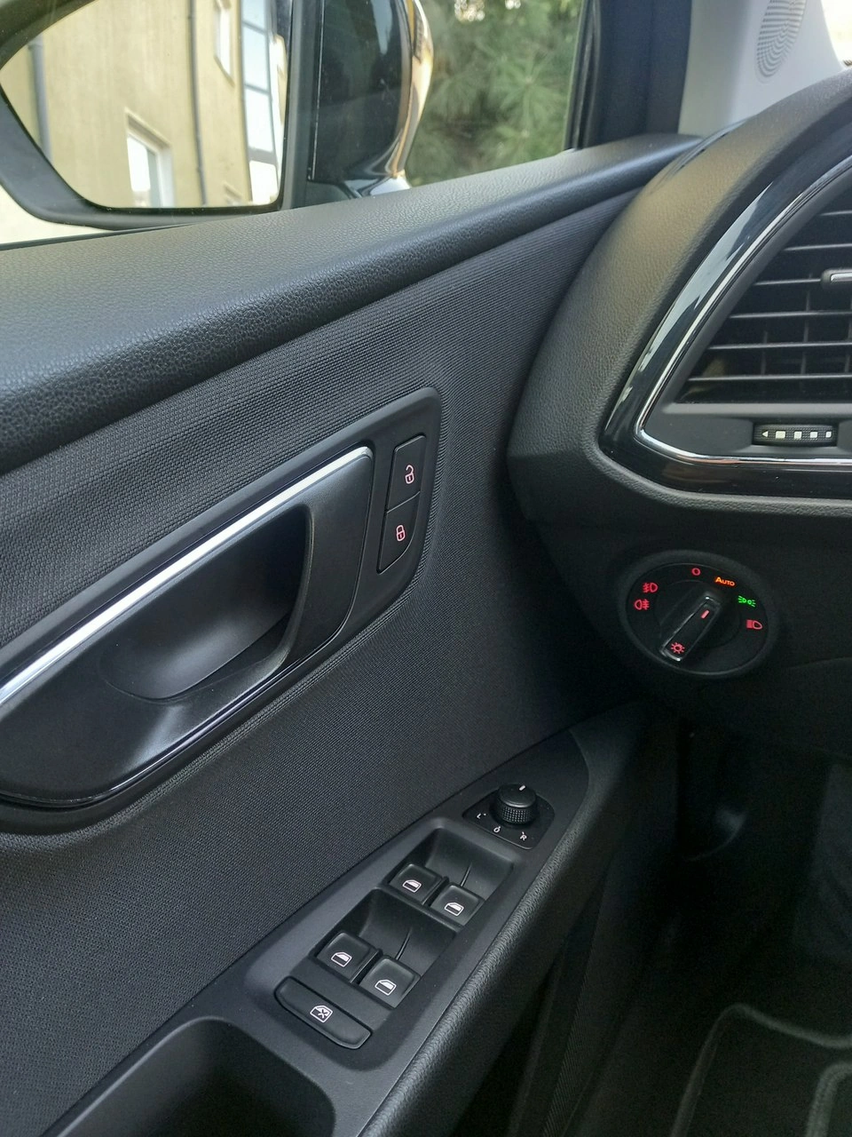 Seat Leon - Zdjęcie 36