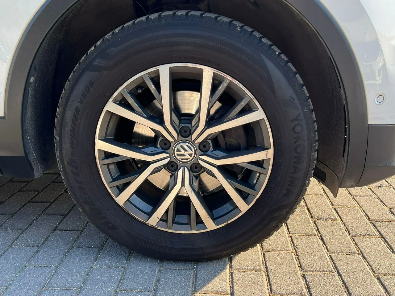 Volkswagen Tiguan Allspace - Zdjęcie 3