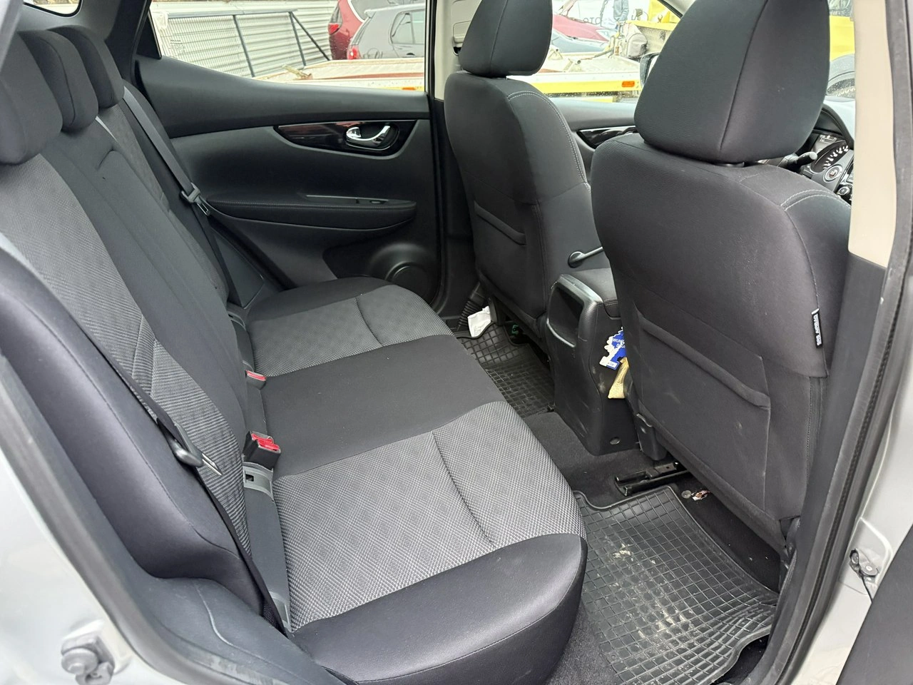 Nissan Qashqai - Zdjęcie 29