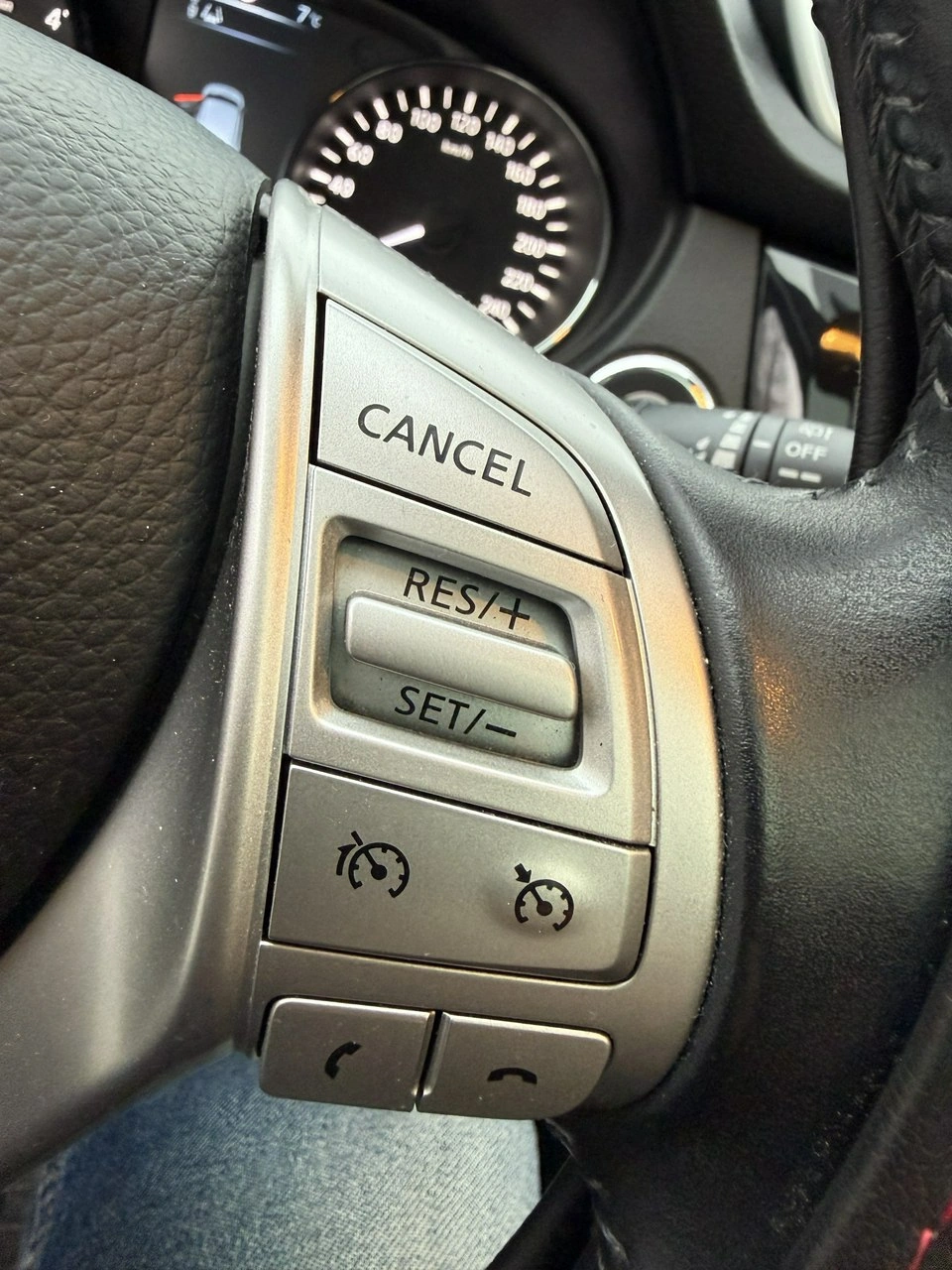 Nissan Qashqai - Zdjęcie 31