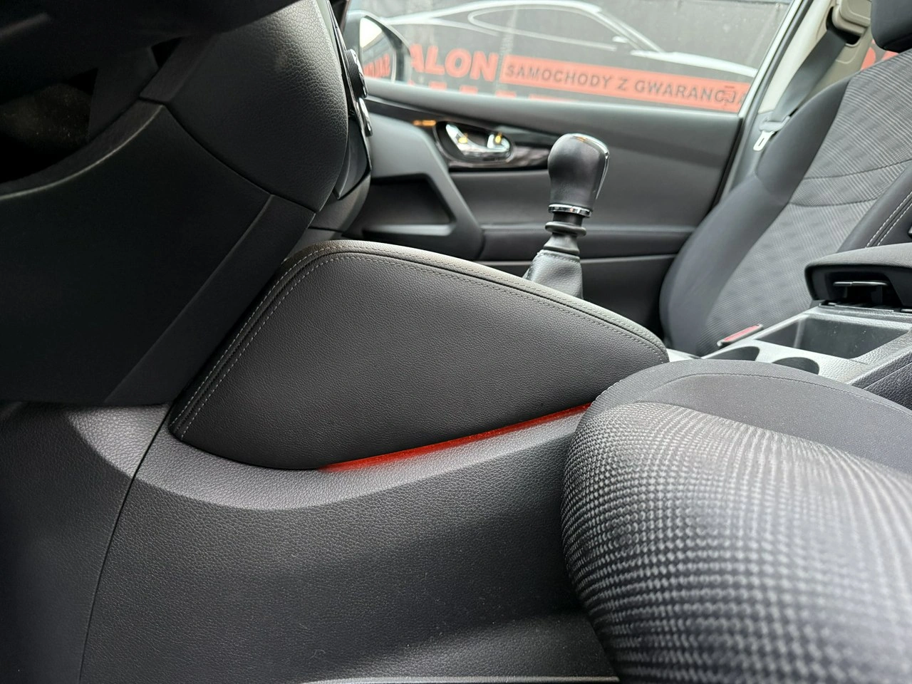 Nissan Qashqai - Zdjęcie 34