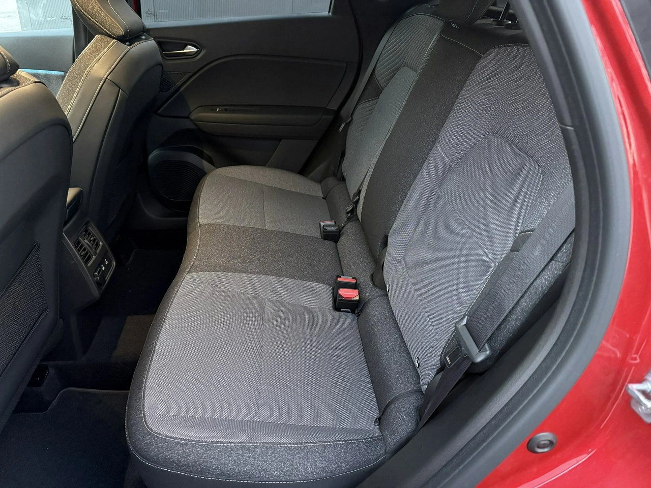 Renault Captur - Zdjęcie 10