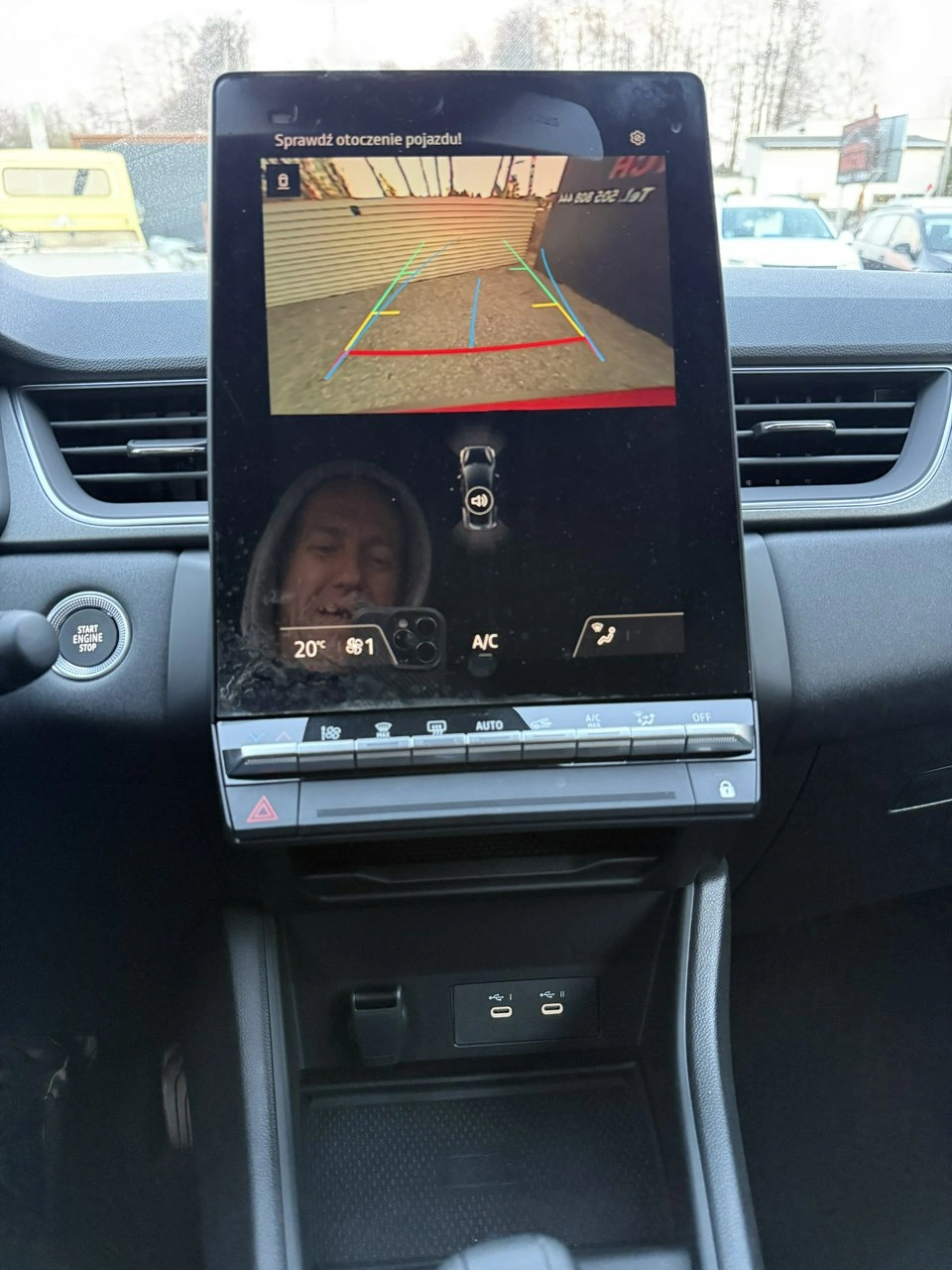 Renault Captur - Zdjęcie 23