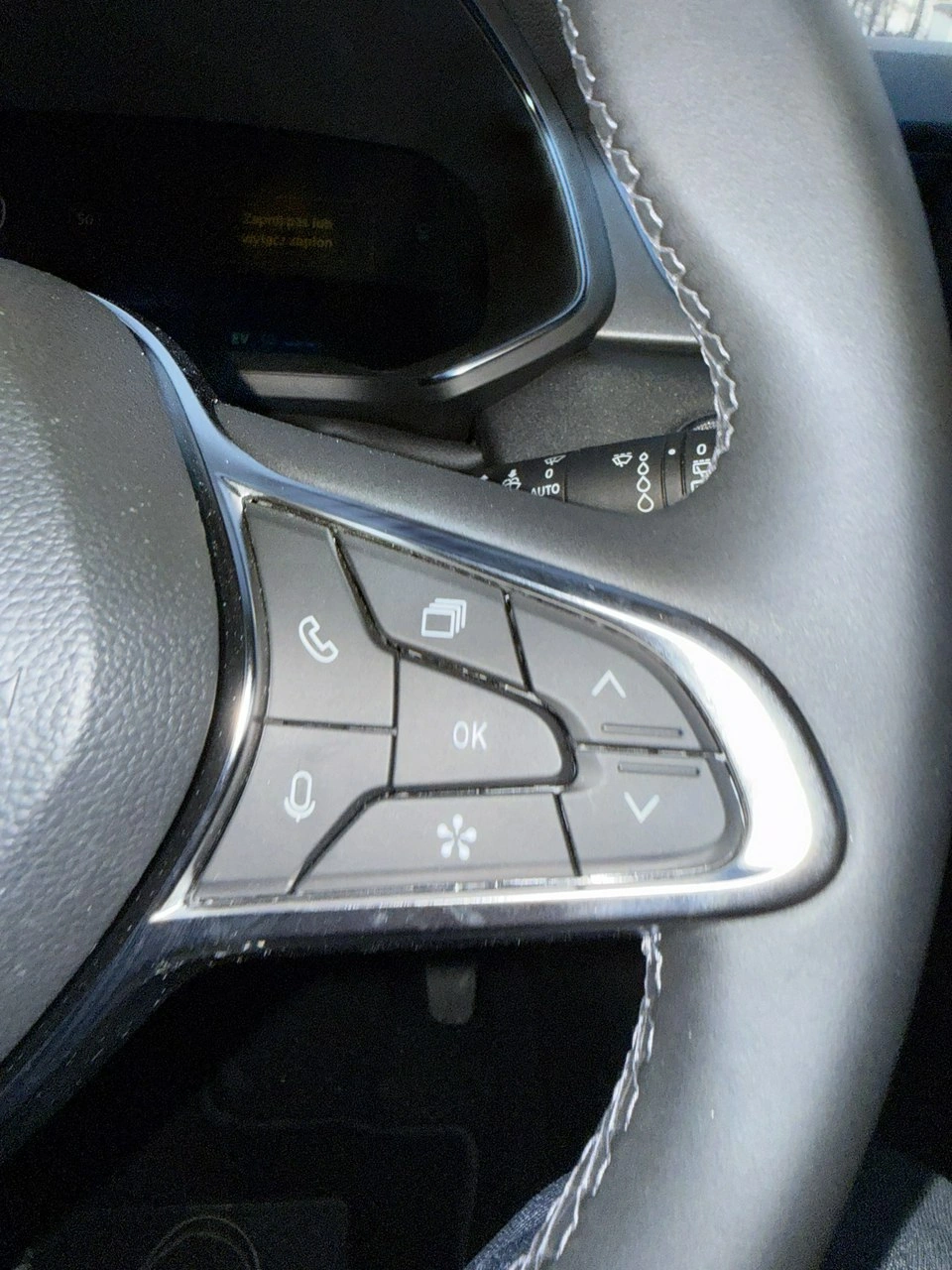 Renault Captur - Zdjęcie 25