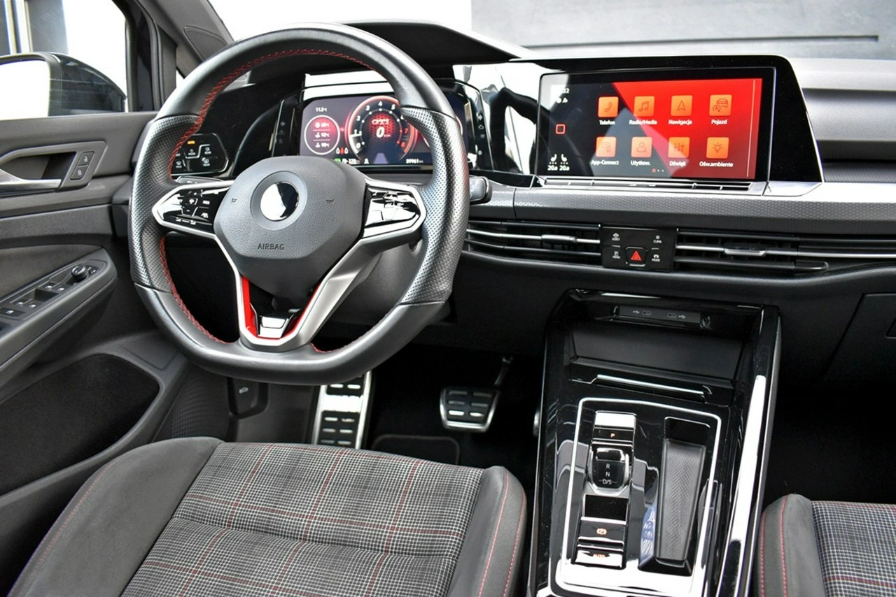 Volkswagen Golf - Zdjęcie 16