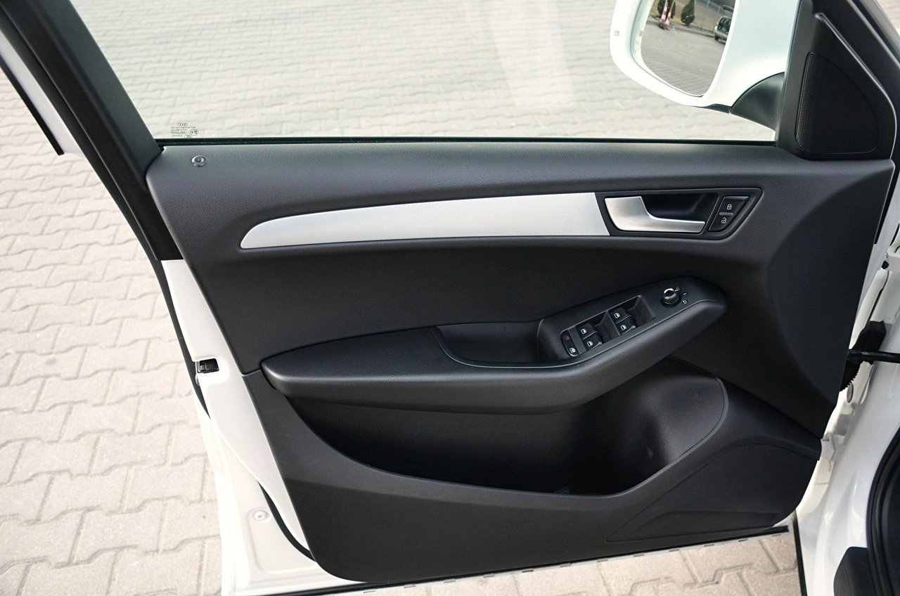 Audi Q5 - Zdjęcie 16