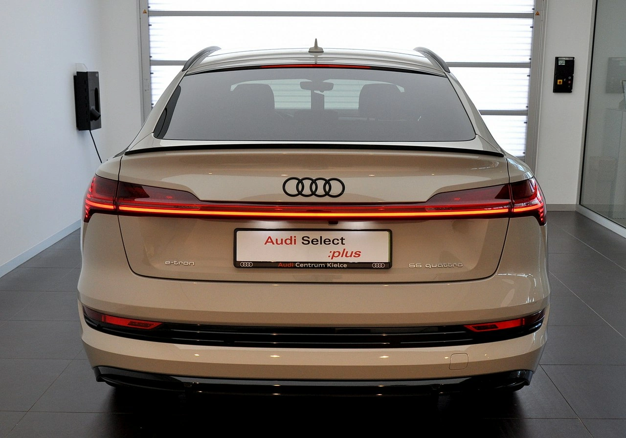 Audi e-tron - Zdjęcie 2
