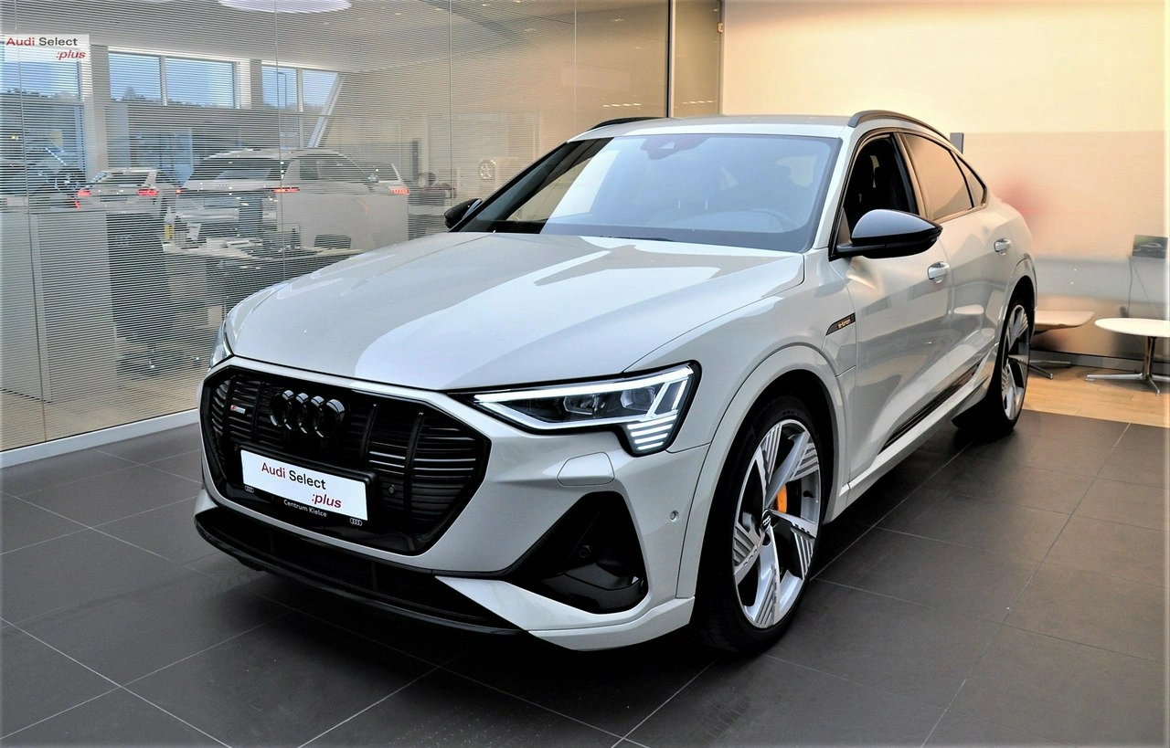 Audi e-tron - Główne zdjęcie