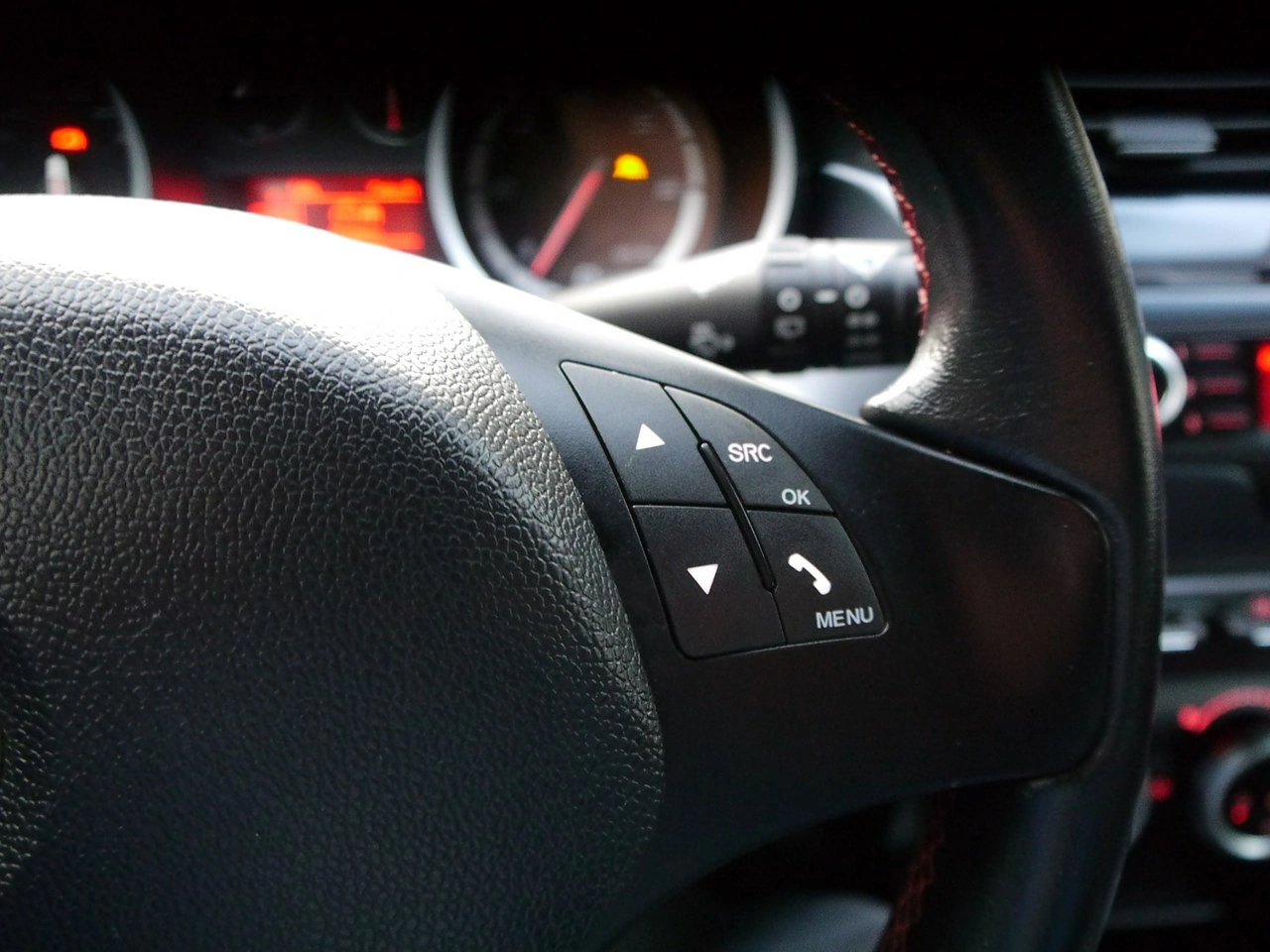 Alfa Romeo Giulietta - Zdjęcie 29