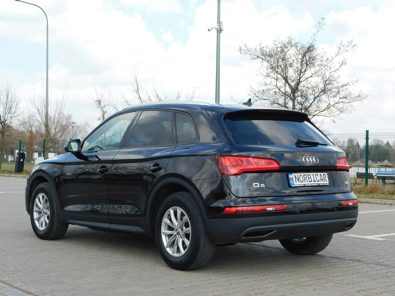 Audi Q5 - Zdjęcie 3
