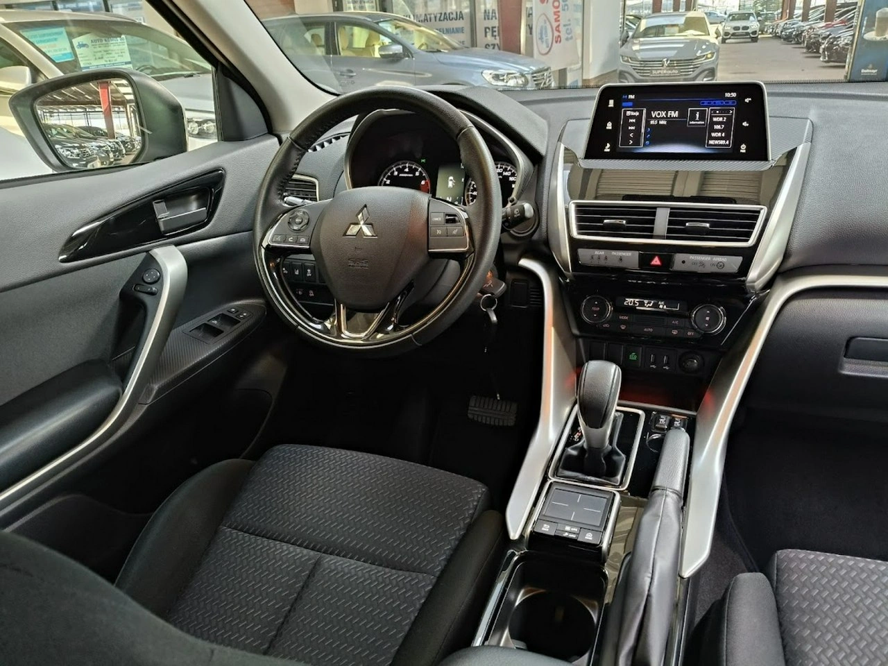 Mitsubishi Eclipse Cross - Zdjęcie 12