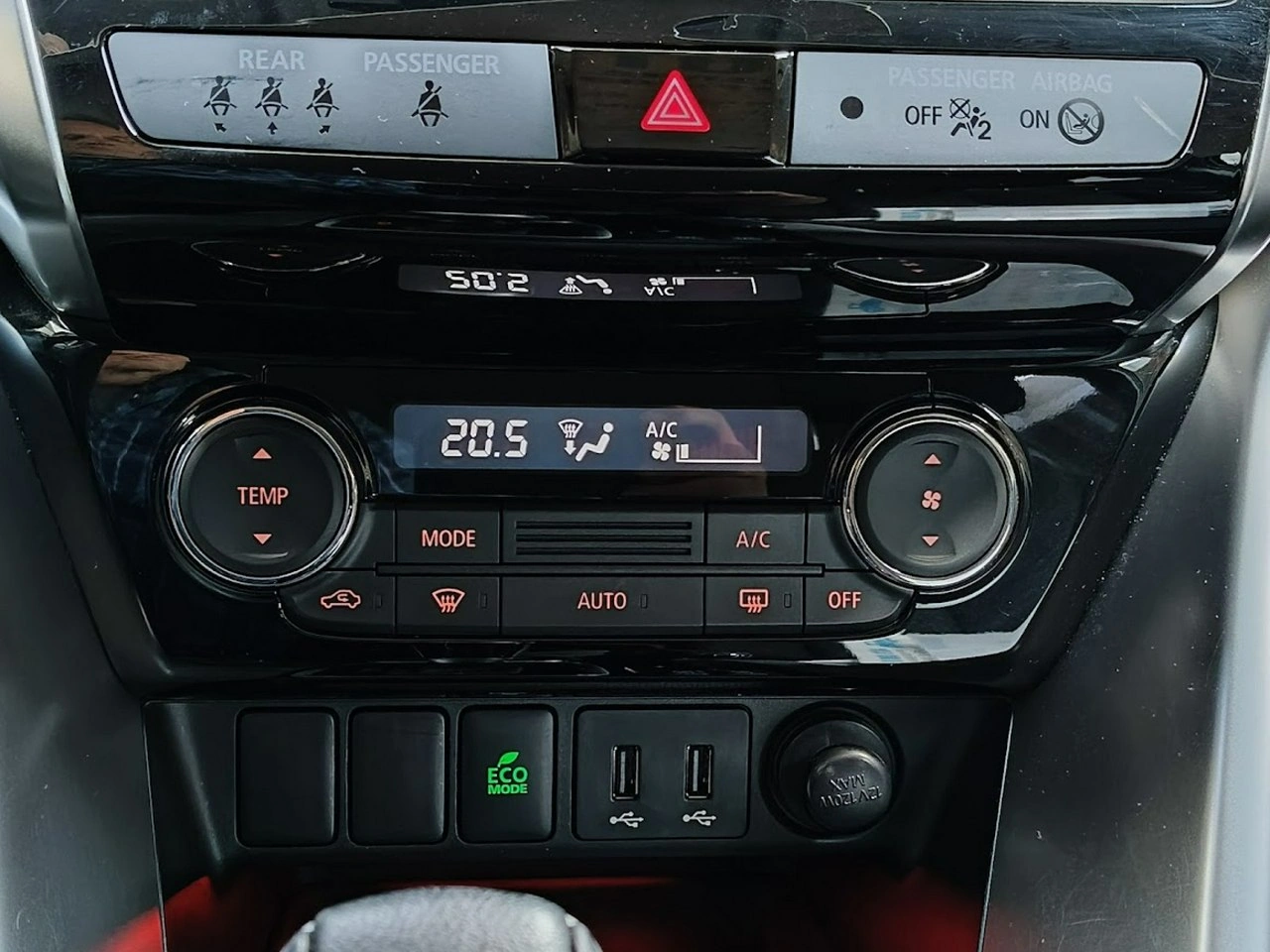 Mitsubishi Eclipse Cross - Zdjęcie 23