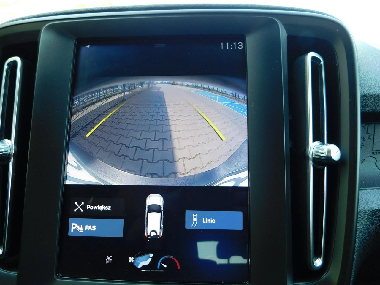 Volvo XC 40 - Zdjęcie 14