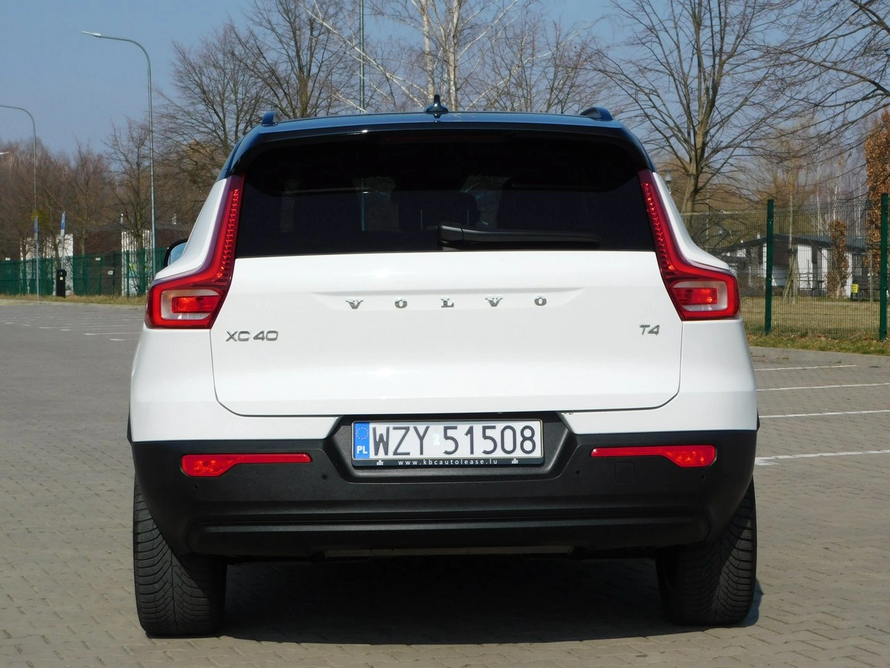 Volvo XC 40 - Zdjęcie 24