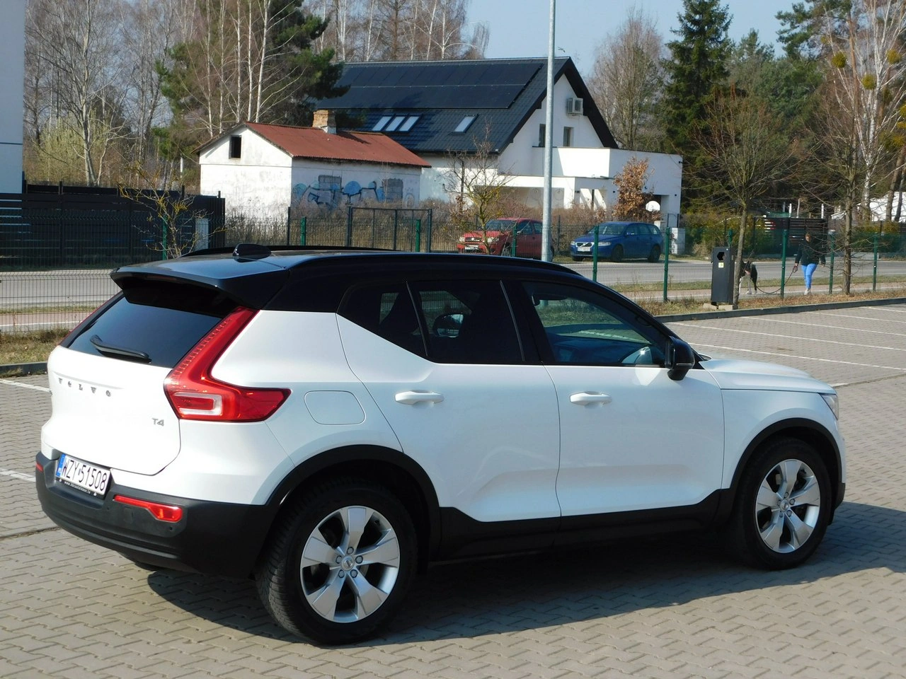 Volvo XC 40 - Zdjęcie 4