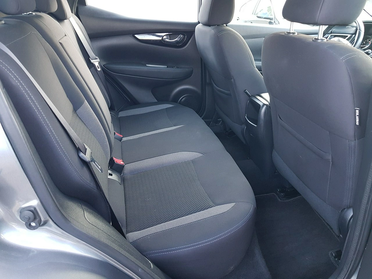 Nissan Qashqai - Zdjęcie 14