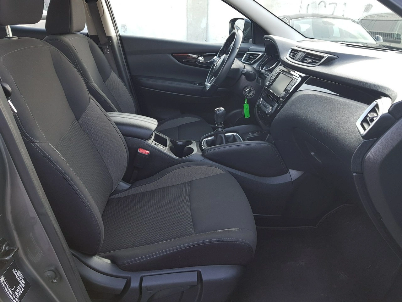 Nissan Qashqai - Zdjęcie 16