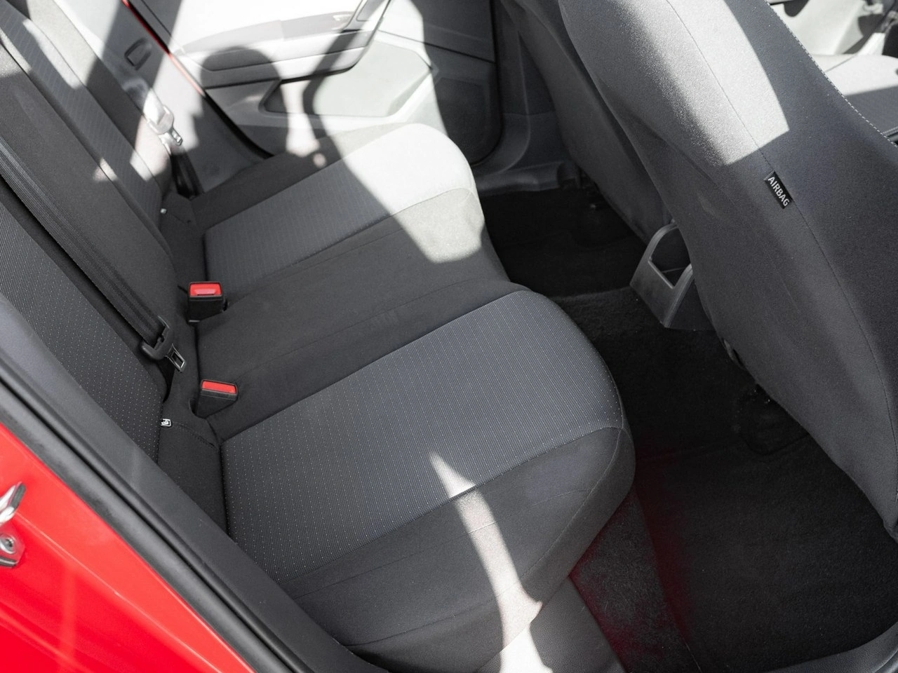 Seat Arona - Zdjęcie 22