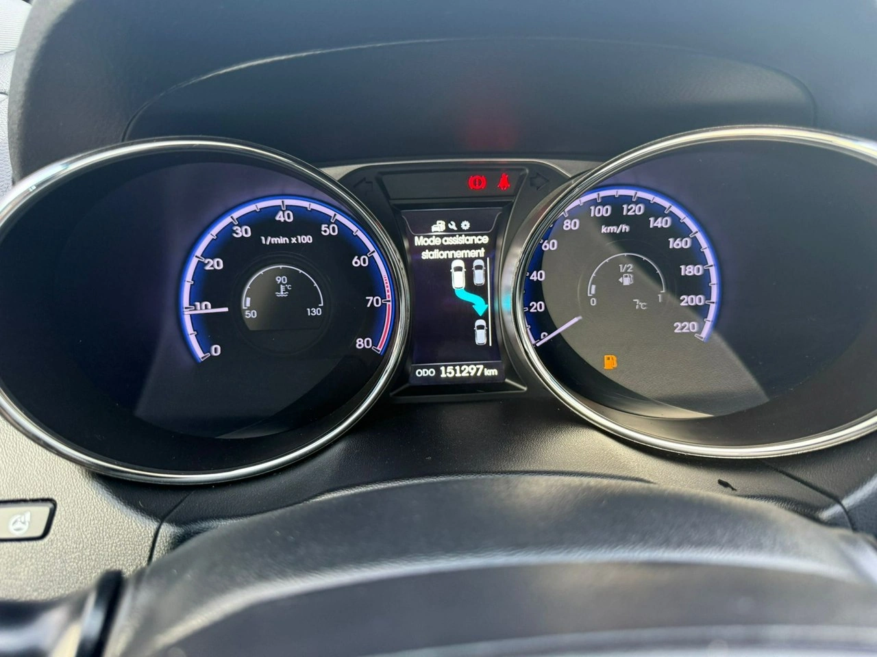 Hyundai ix35 - Zdjęcie 9