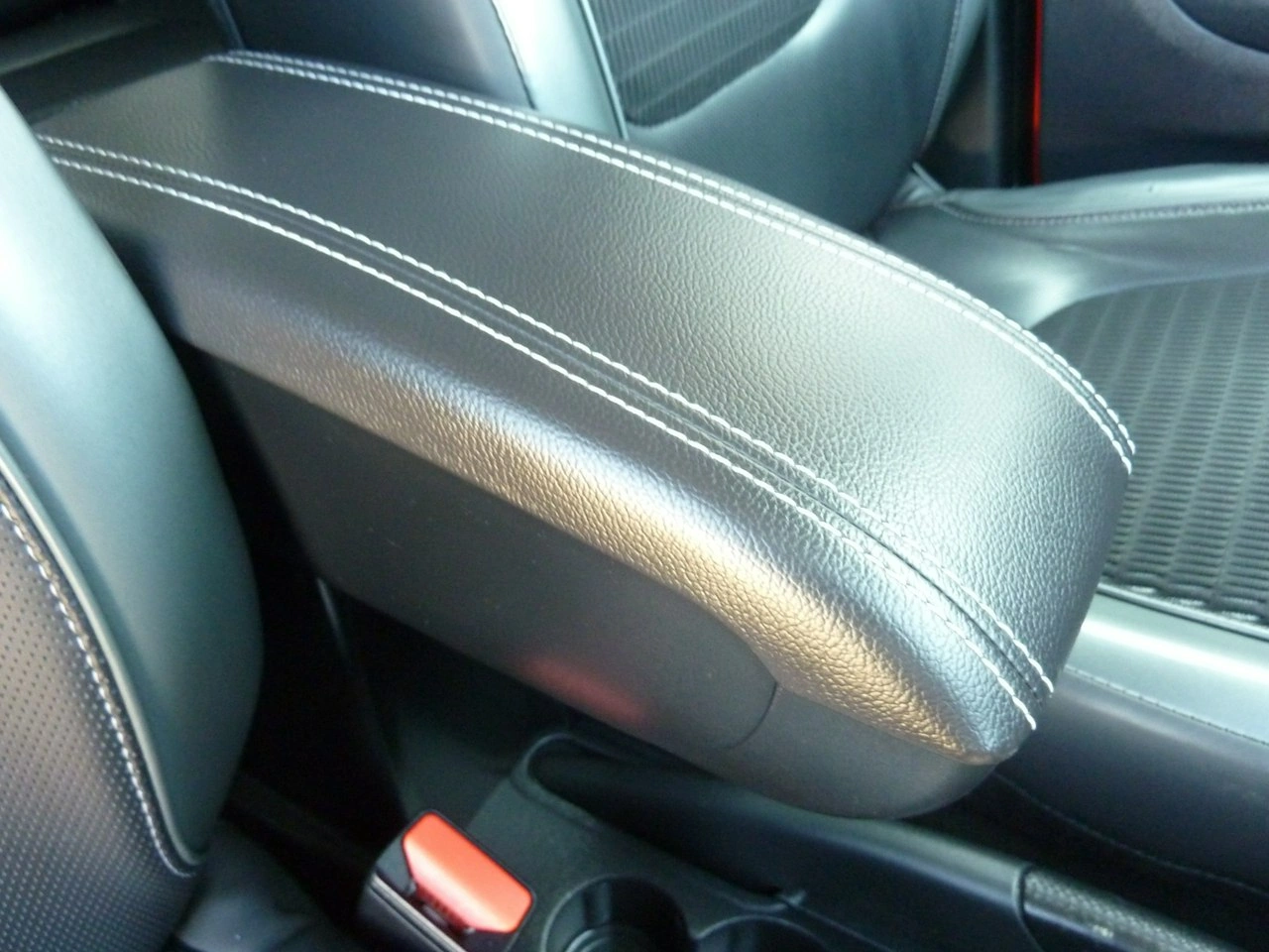 Renault Captur - Zdjęcie 27