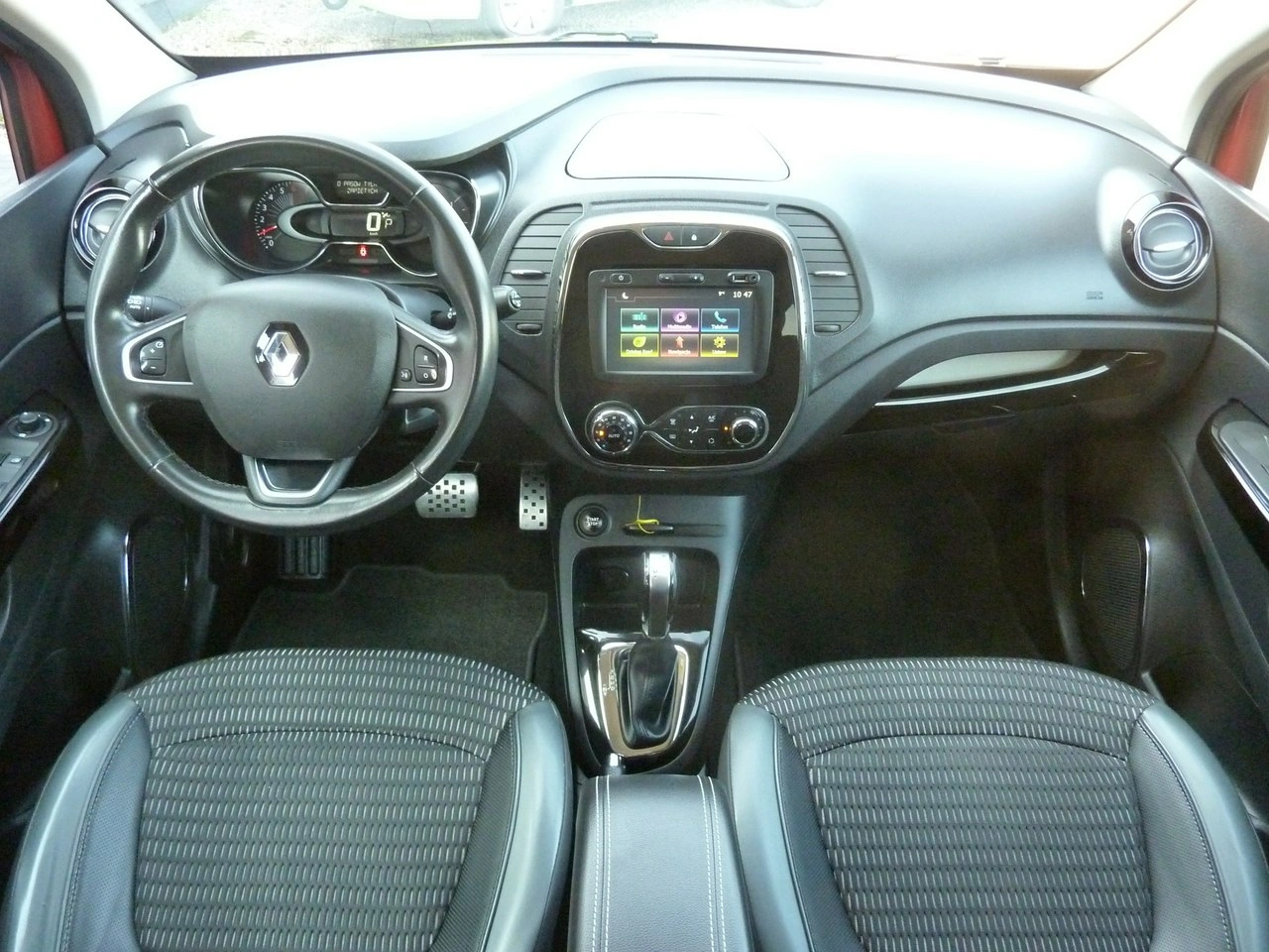 Renault Captur - Zdjęcie 17