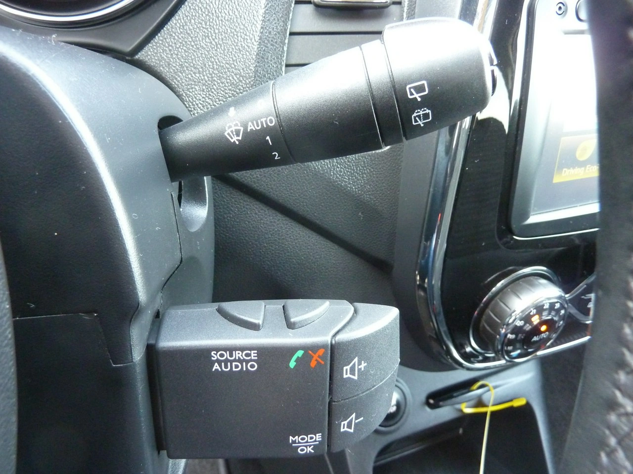 Renault Captur - Zdjęcie 31