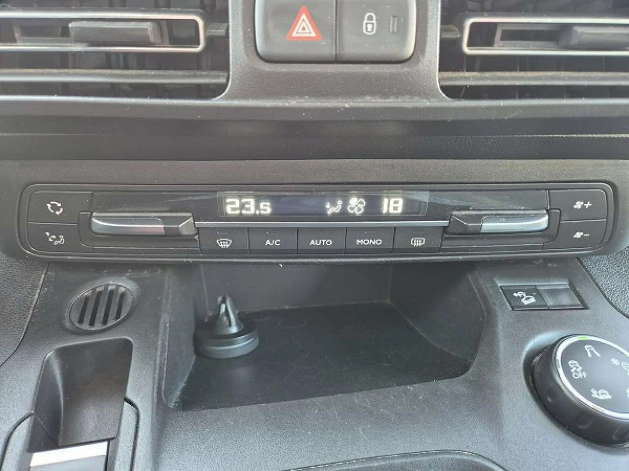 Citroën Berlingo - Zdjęcie 24