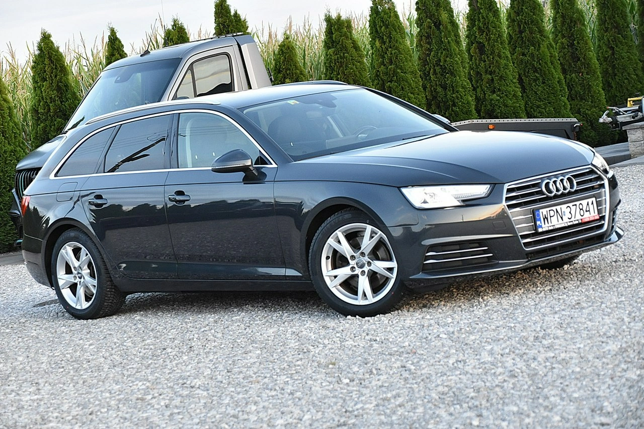 Audi A4 - Zdjęcie 17