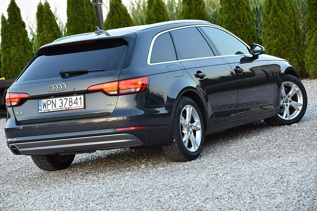 Audi A4 - Zdjęcie 24