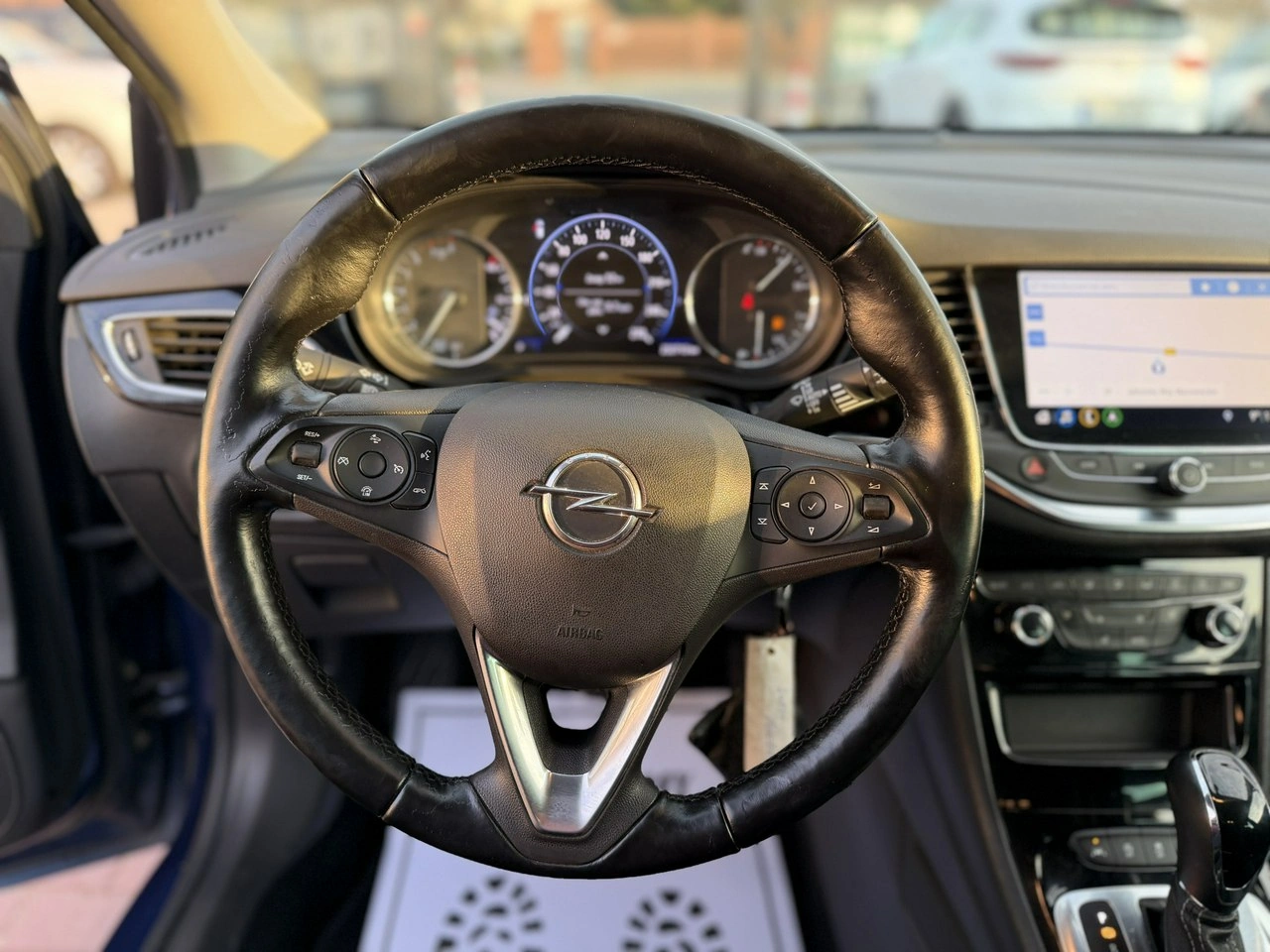 Opel Astra Sports Tourer - Zdjęcie 18