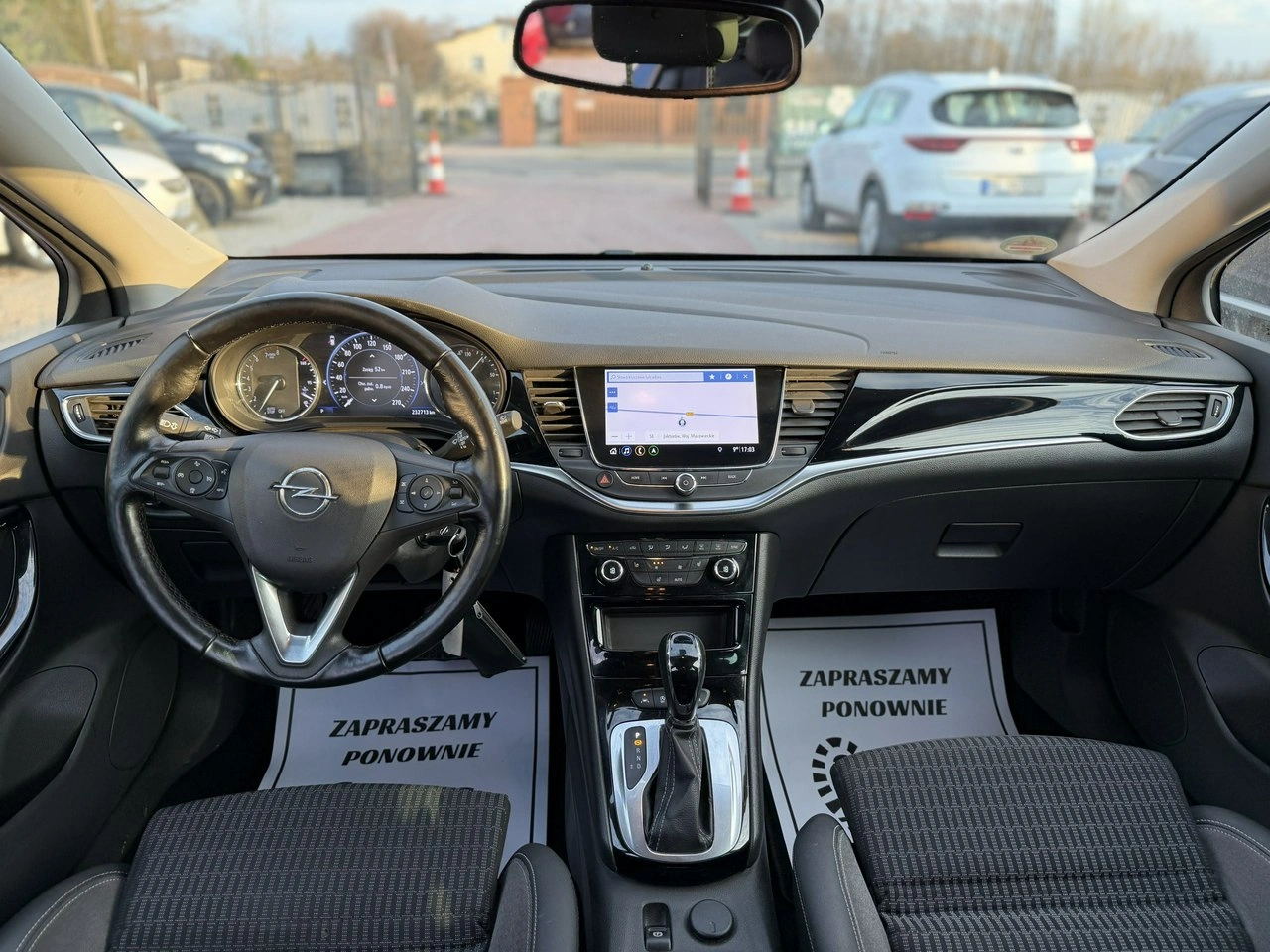 Opel Astra Sports Tourer - Zdjęcie 26