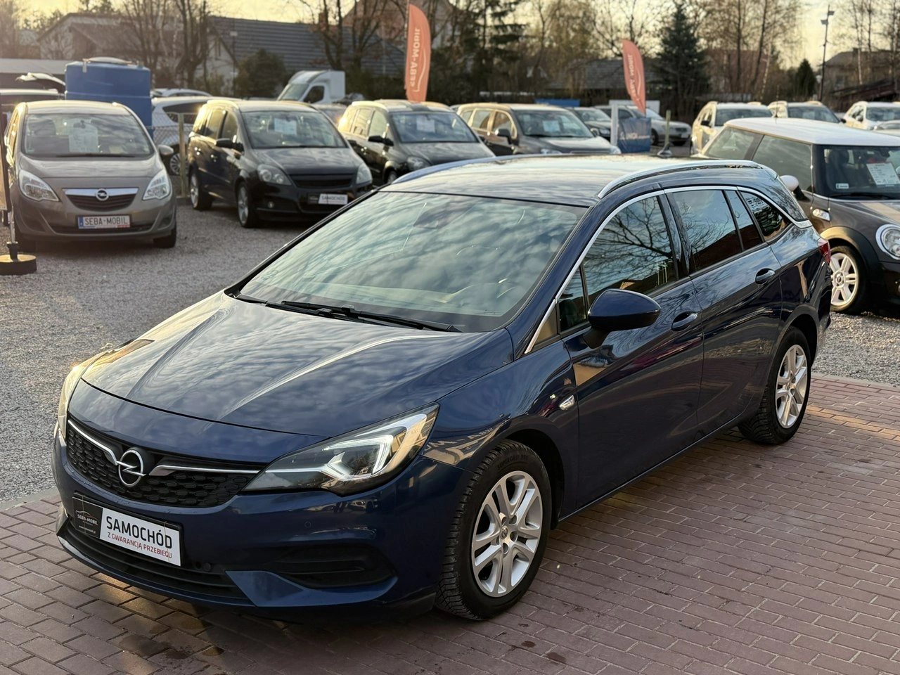 Opel Astra Sports Tourer - Zdjęcie 1