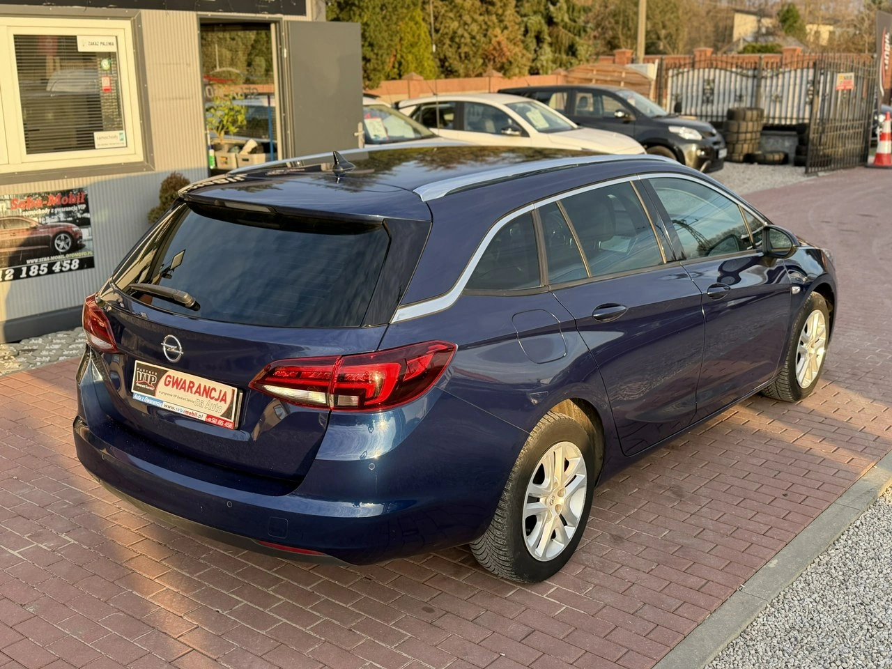 Opel Astra Sports Tourer - Zdjęcie 7