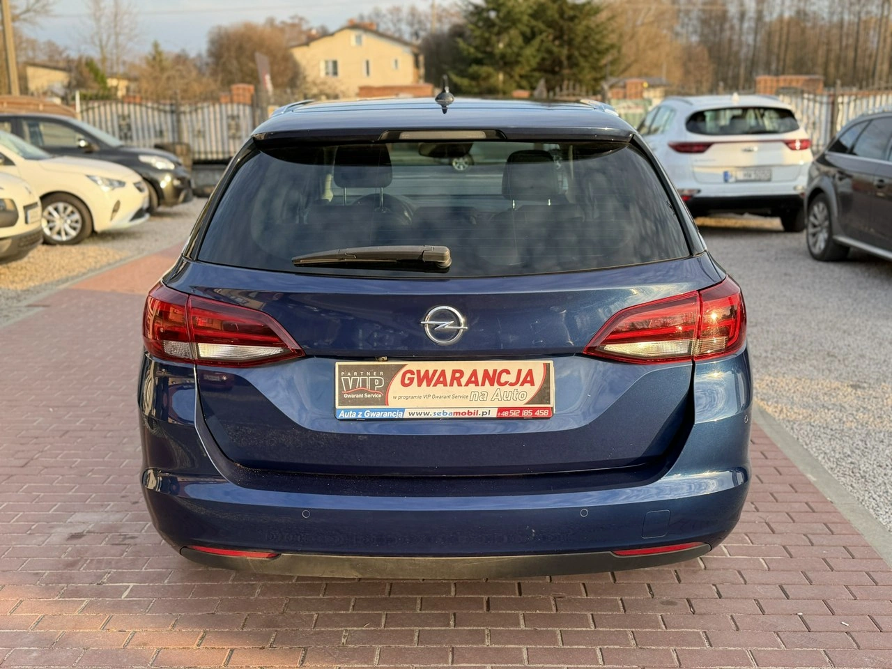 Opel Astra Sports Tourer - Zdjęcie 8