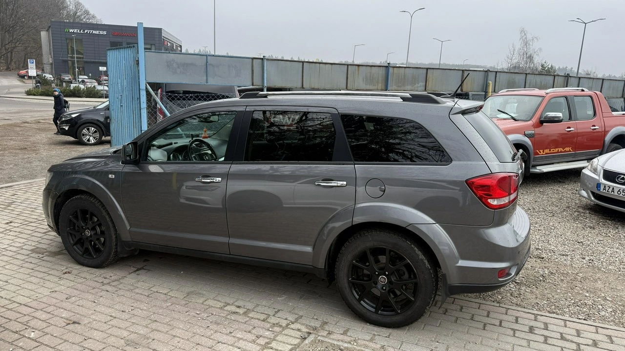 Fiat Freemont - Zdjęcie 8