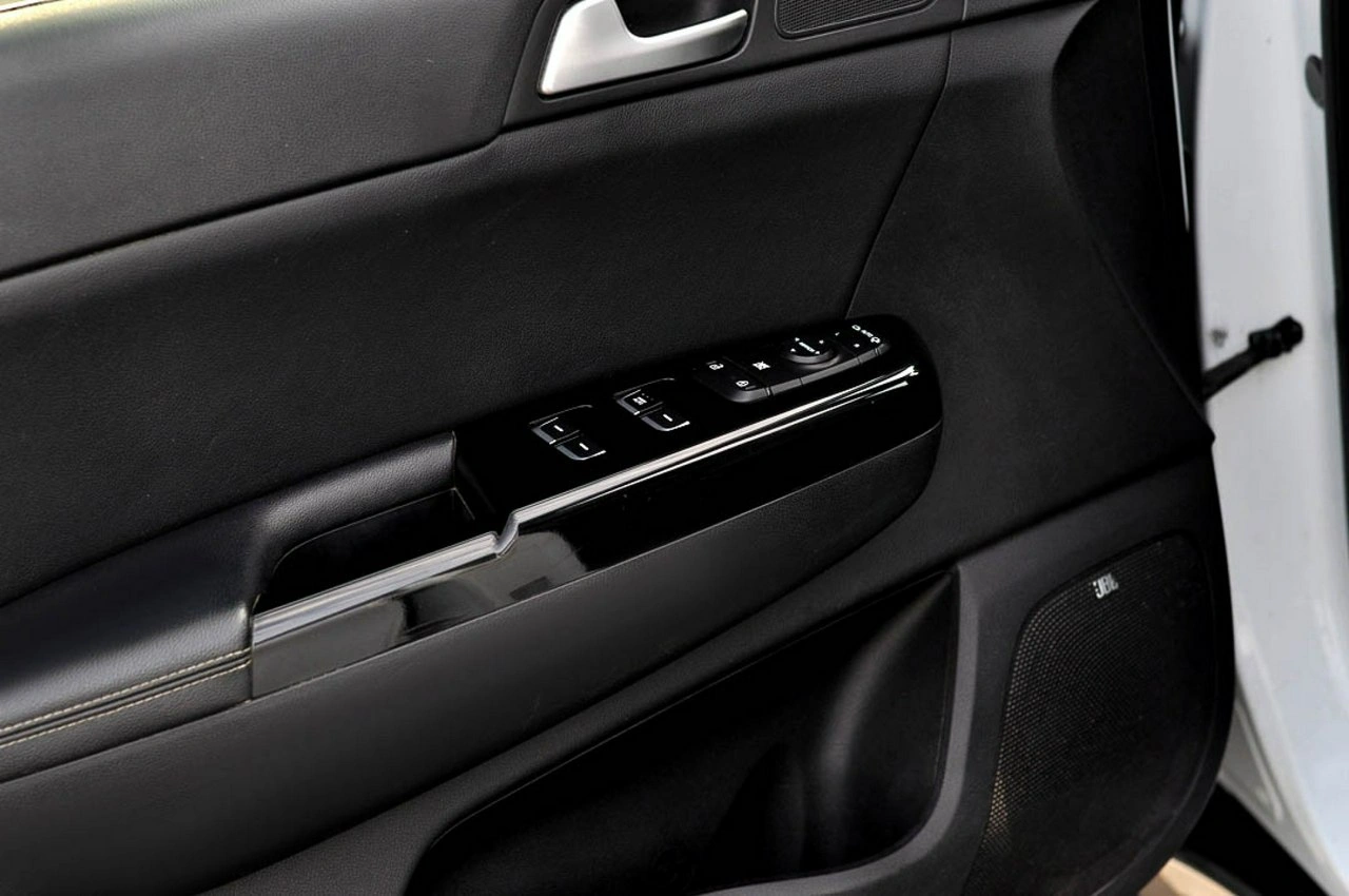 Kia Sportage - Zdjęcie 14