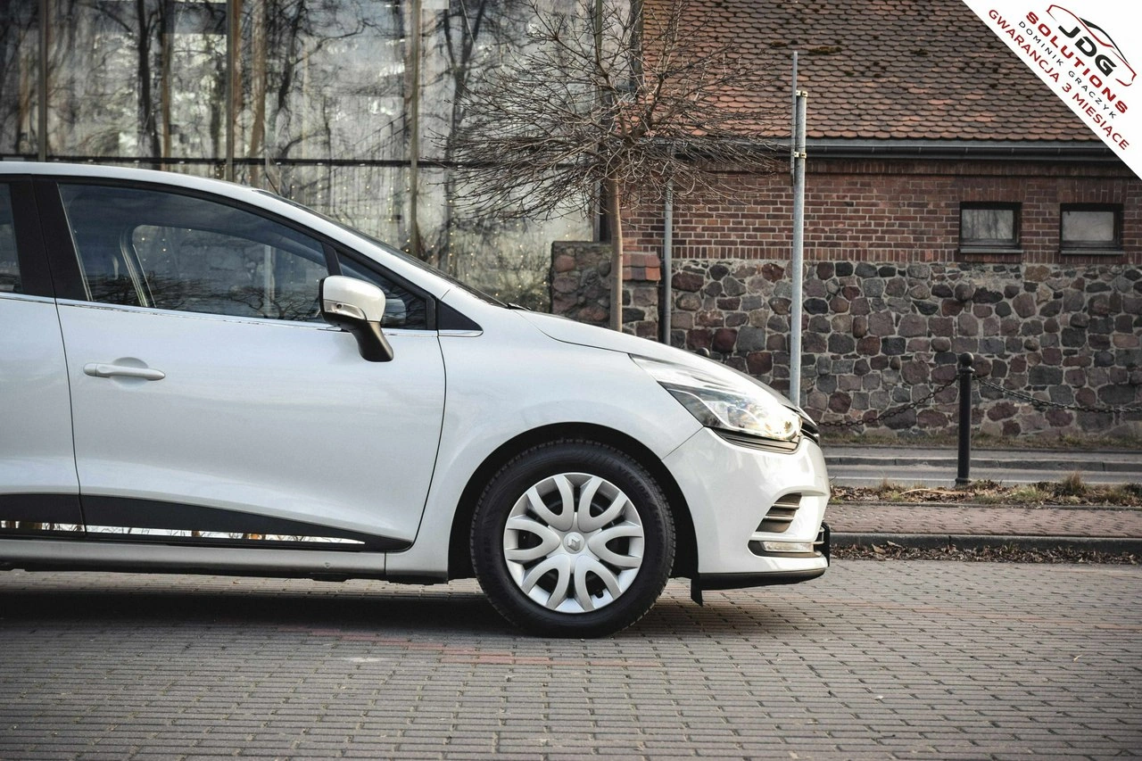 Renault Clio - Zdjęcie 12