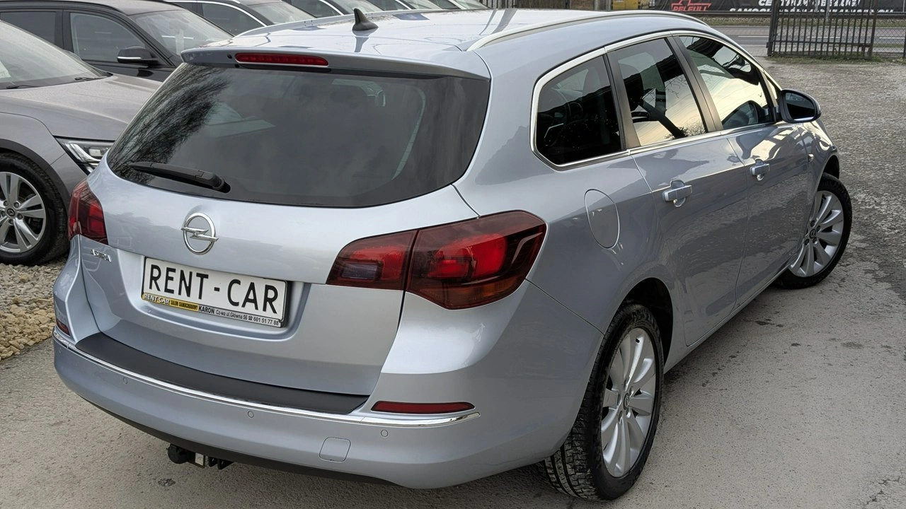 Opel Astra - Zdjęcie 10