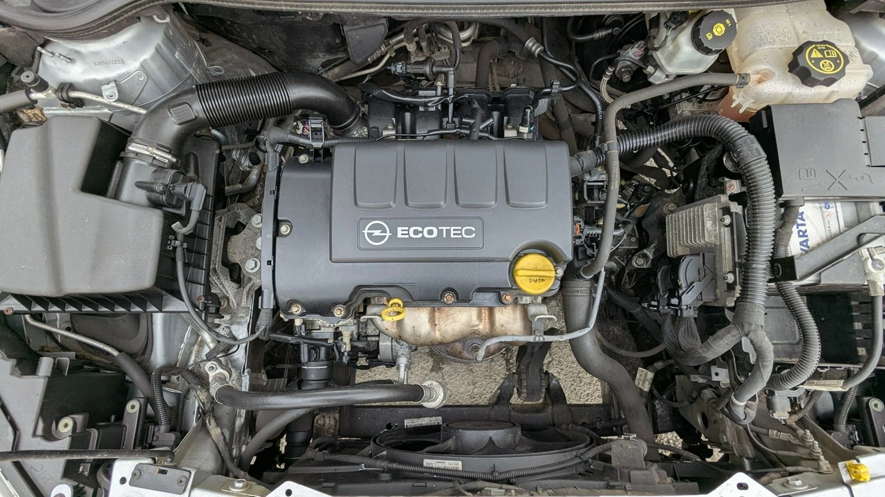 Opel Astra - Zdjęcie 38