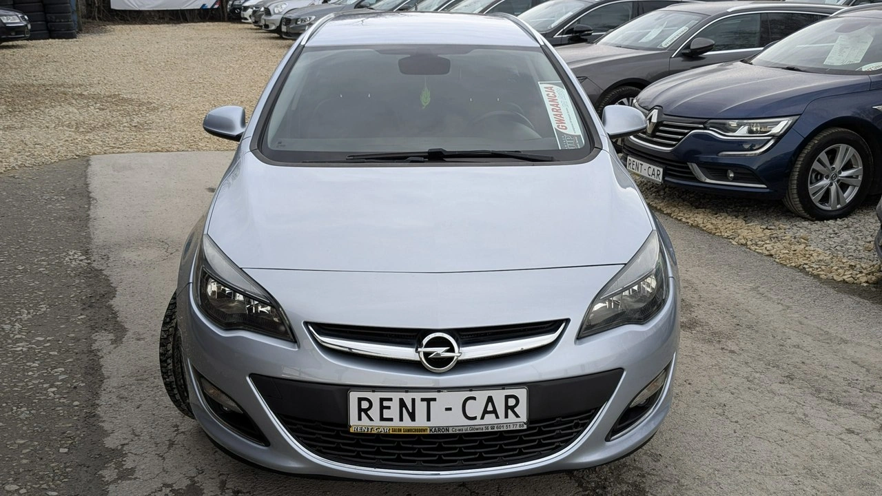 Opel Astra - Zdjęcie 4