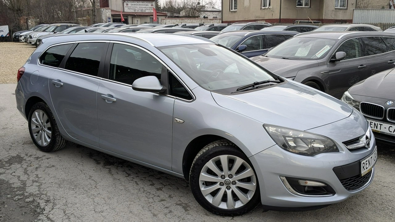 Opel Astra - Zdjęcie 6