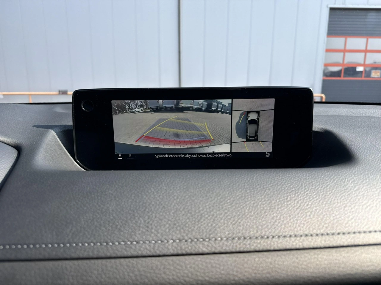 Mazda MX-30 - Zdjęcie 21