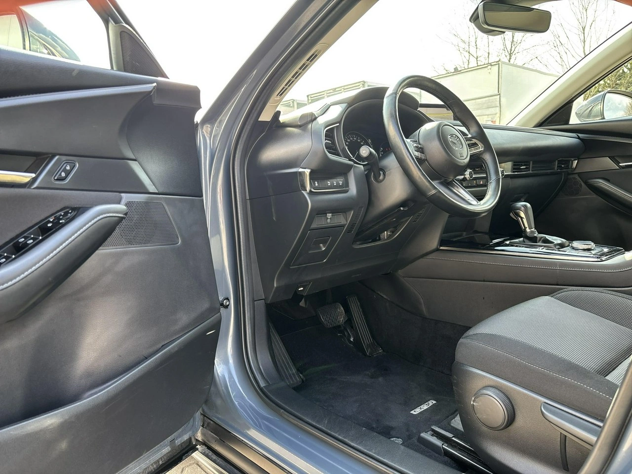Mazda CX-30 - Zdjęcie 9