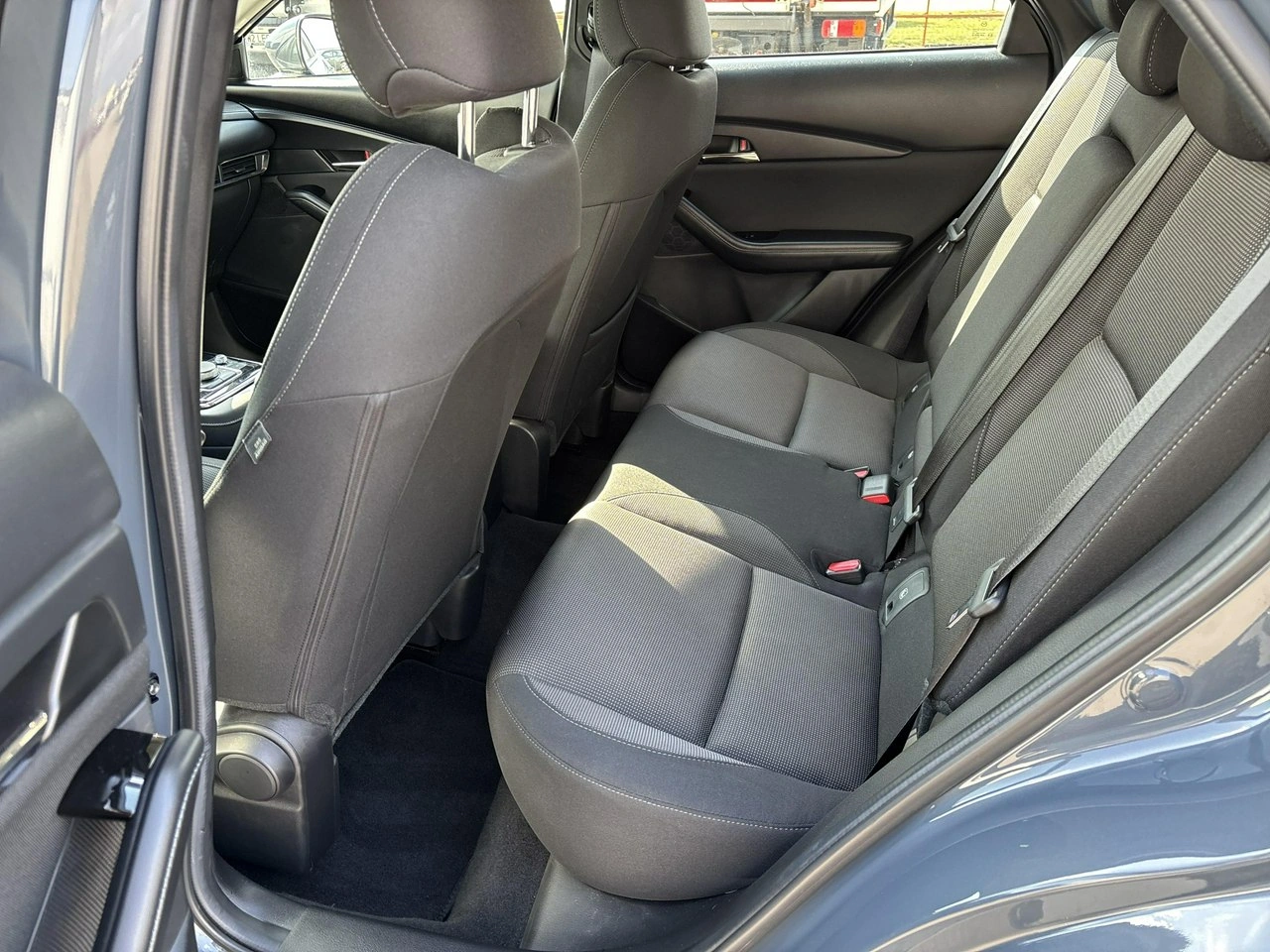 Mazda CX-30 - Zdjęcie 11